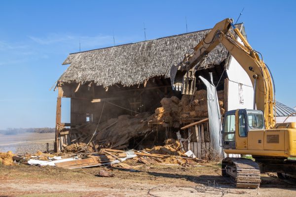 Barn Demolition in O Fallon